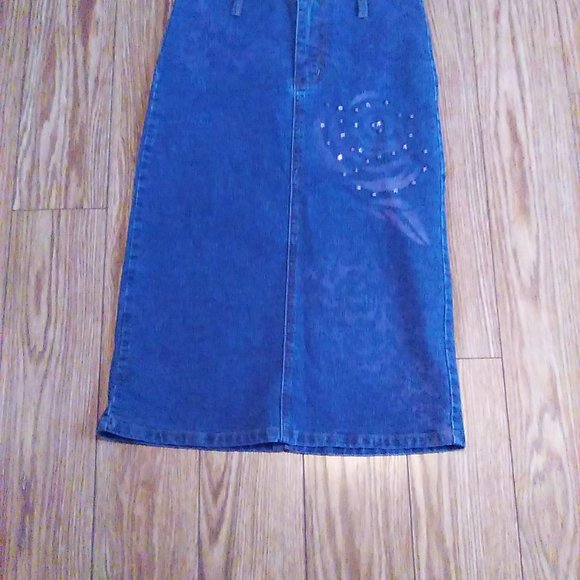 Jupe avec bijoux - Picture 2 of 5